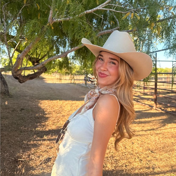 charlottesitem